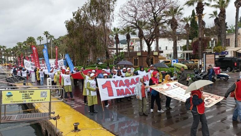 1 Mayıs’ta Bodrum’da ilk kez yürüyüş ve miting yapıldı …