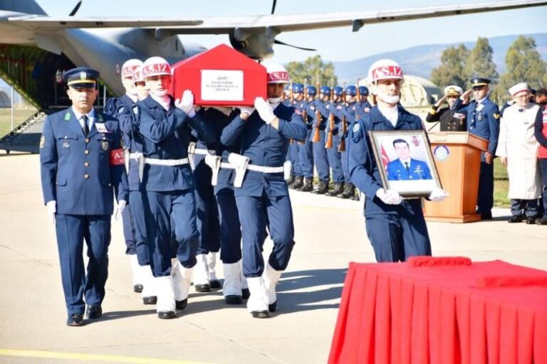 Milaslı Şehit Astsubay Başçavuş Emrah Kuran Son Yolculuğuna Uğurlandı …