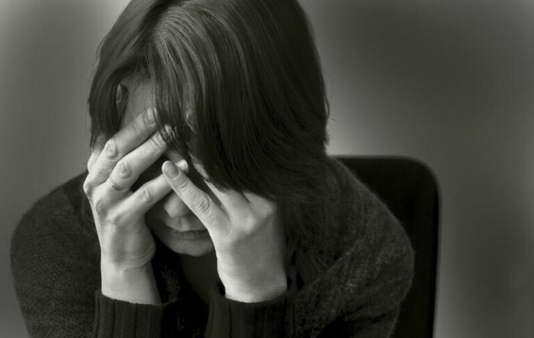 Sonbaharda ruh haline dikkat: Mevsimsel depresyon artıyor!