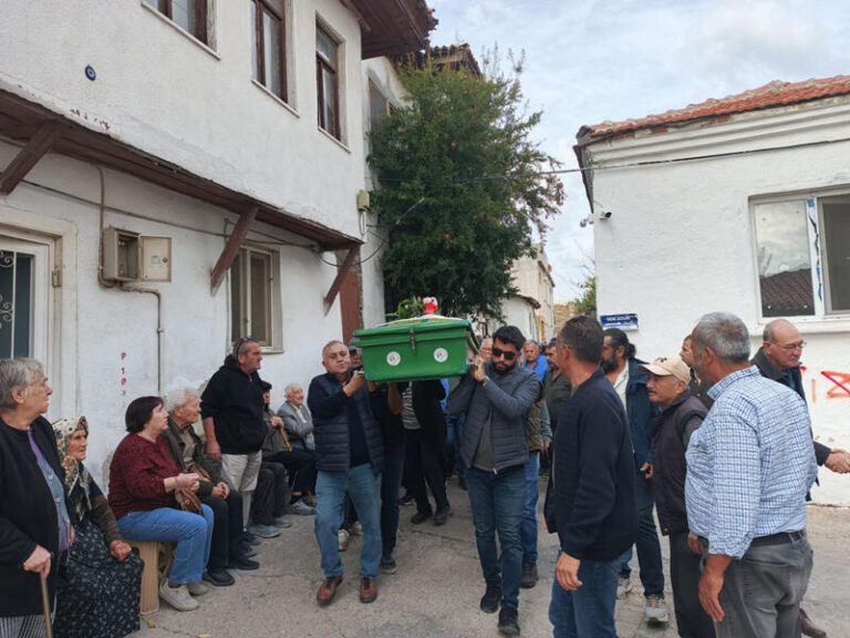 Jülide Tüfekçi’ye veda …