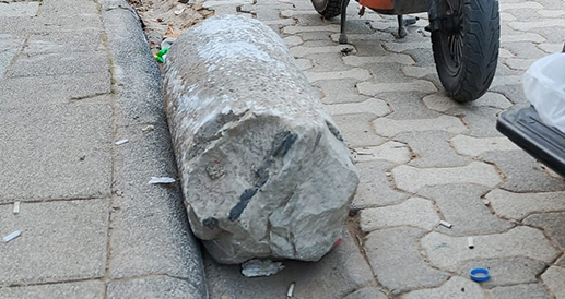 Yolun kenarındaki ‘tarihî eser’ tehlikesi!